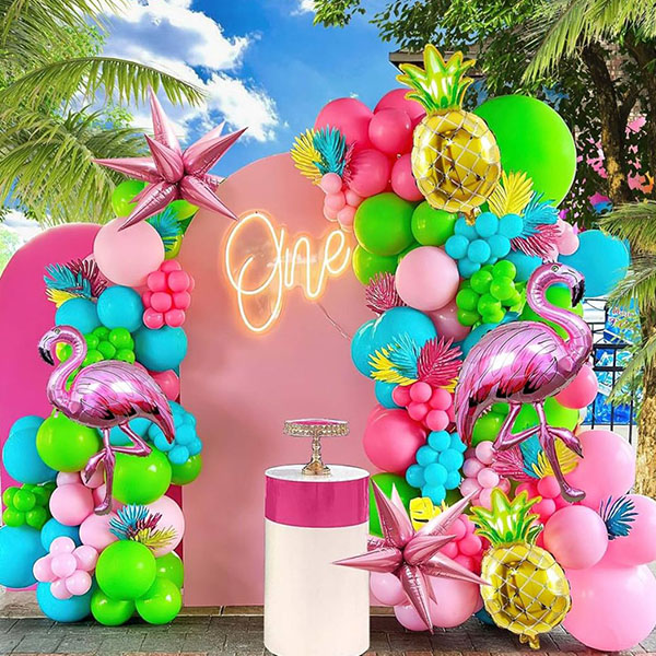 مجموعة بالونات هاواي ذات طابع إكليل
